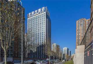 福建工程户内创意全彩LED屏大概价格多少